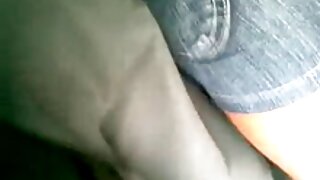 مدل ژاپنی سکس گروهی پارتی AV بعد از کوبیدن توسط یک خروس مکنده، یک تقدیر در دهان خود دارد
