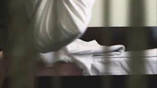 MILF عصبی سکسمازندرانی اما بات باعث می شود الاغ او خراب شود و تقدیر غرق شود